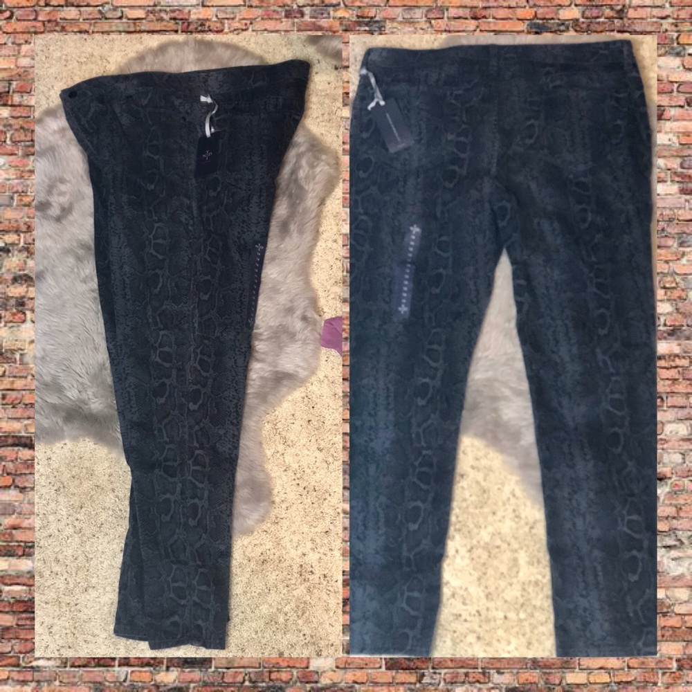 NWT NYDJ Skinny Jeans Snakeskin Print 16
